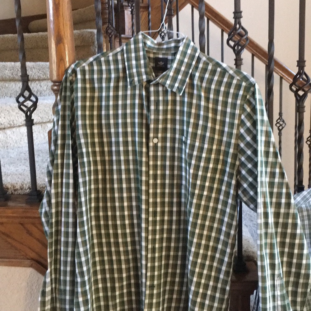 Dockers shirt